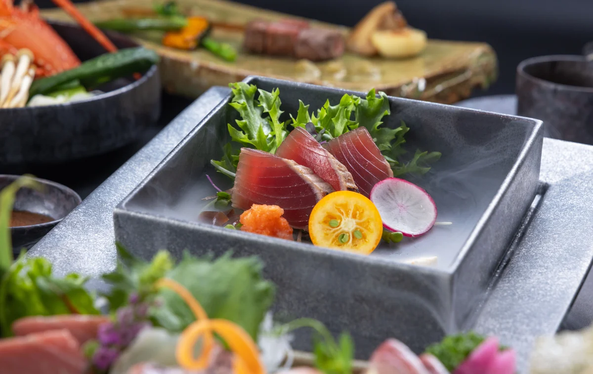 日本料理「日向海」的生魚片